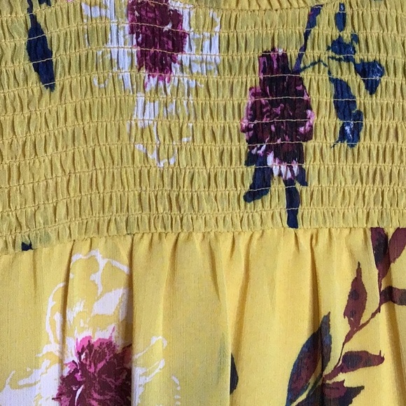 Ophelia Rose Floral Mustard Woman's Size Xtra Large Top - Picture 6 of 8